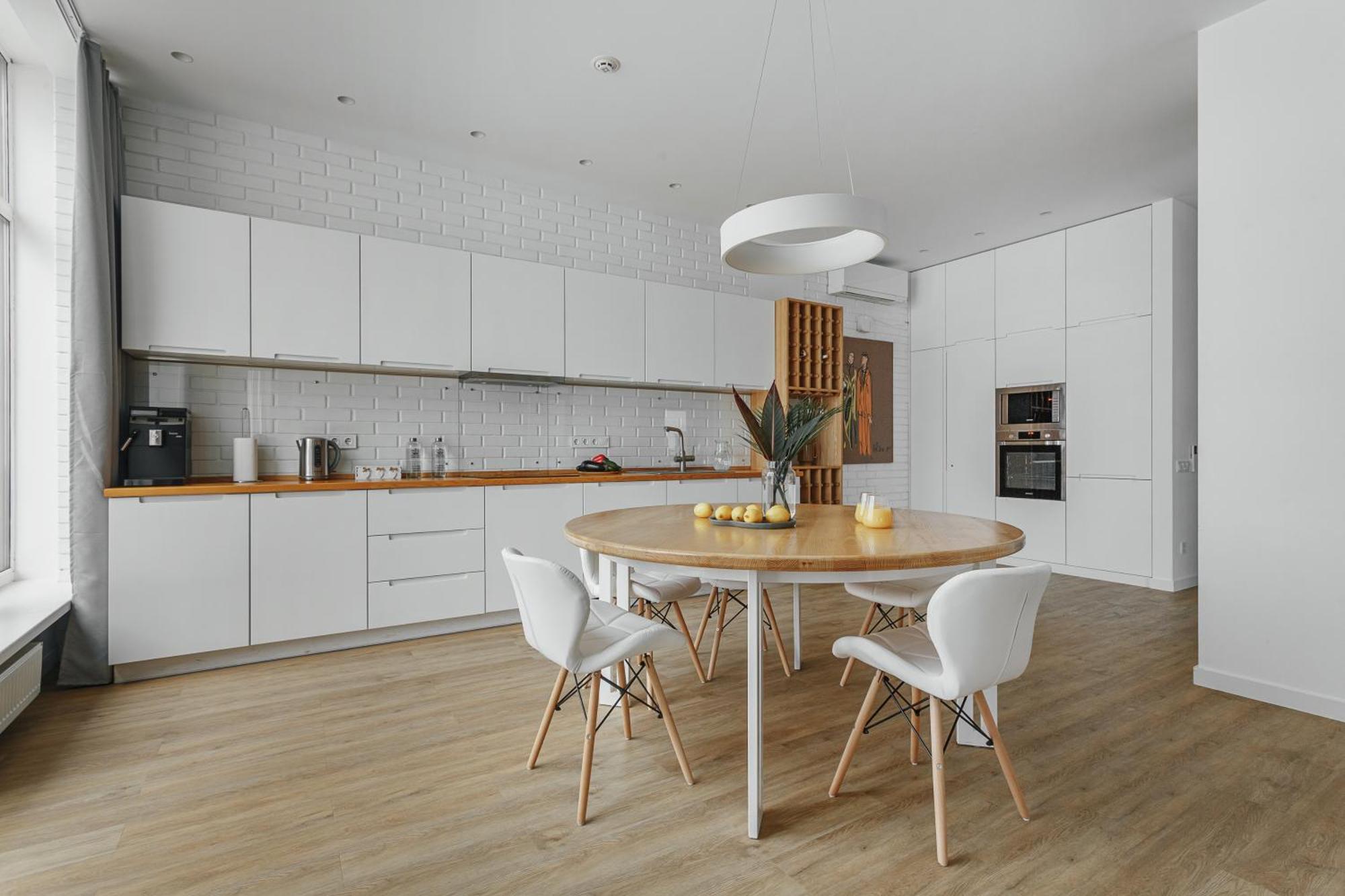 Royal Sky Apartments Odesa Room photo