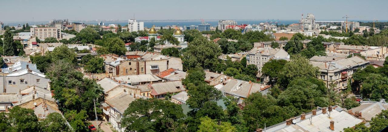 Royal Sky Apartments Odesa Exterior photo